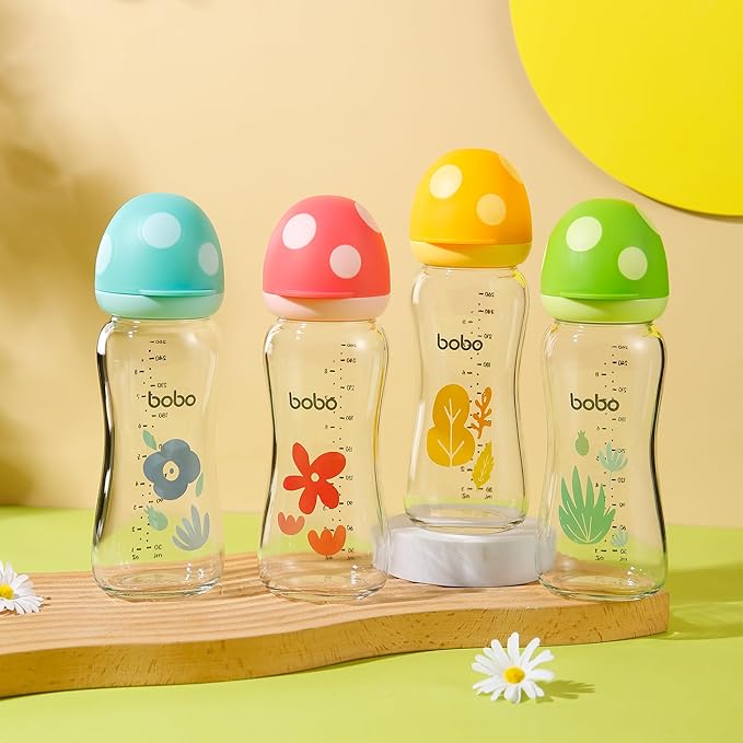 YOHKOH Natural Glass Baby Bottle with Level 2 Medium Flow Nipple, Newborn Anti-Colic Baby Bottles, Wide Neck Mushroom Baby Glass Bottle (8.8oz (Pack of 4), Multicolour)