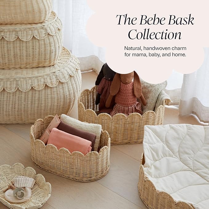 BEBE BASK Scalloped Wicker Wall Basket - The Original - Hand Woven Basket - Scalloped Décor Wall Hanging Baskets -16" x 10" x 7"In - Hanging Wall Basket (Natural)