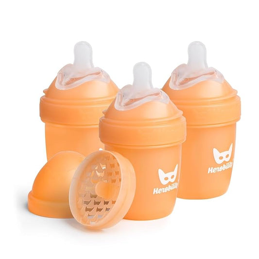 Herobility Anti-Colic Baby Bottles 5 oz / 140 ml – Pack of 3 Newborn Baby Bottles, Slow Flow Plastic Bottles, Breast-Shaped Teat for Breastfed Babies, Small Baby Bottles, Swedish Design, Peach