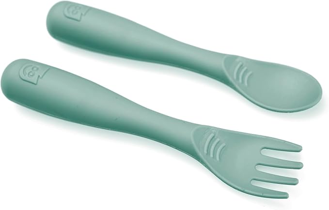 Talktools Bitsy Feeding Kid's Essentials Plate Set – Toddler Utensils, Spoon and Fork, Plate Lid, Perfect for Mealtime – Strong Suction Toddler Plates with 4 Compartments (Set-Sage)