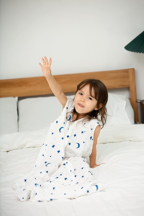 TADO MUSLIN Toddler Sleep Sack 2-4T, 0.5 TOG Lightweight Wearable Blanket, 100% Organic Cotton Muslin, Sleeveless, 2-Way YKK Zipper, OEKO-TEX Certified, Star Moon