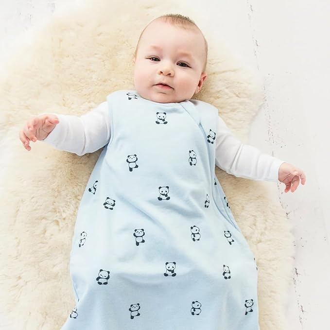 Woolino Merino Wool and Organic Cotton Baby Sleeping Bag - 4 Season Classic Sleep Sack - Two-Way Zipper Sleep Bag for Baby and Toddler - 0-6 Months - Panda