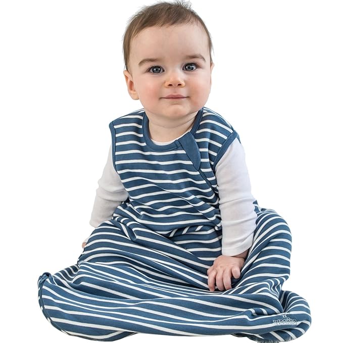 Woolino Merino Wool and Organic Cotton Baby Sleep Bag - 4 Season Classic Sleep Sack for Baby - Two-Way Zipper Sleeping Bag for Baby and Toddler - 6-18 Months - Navy Blue