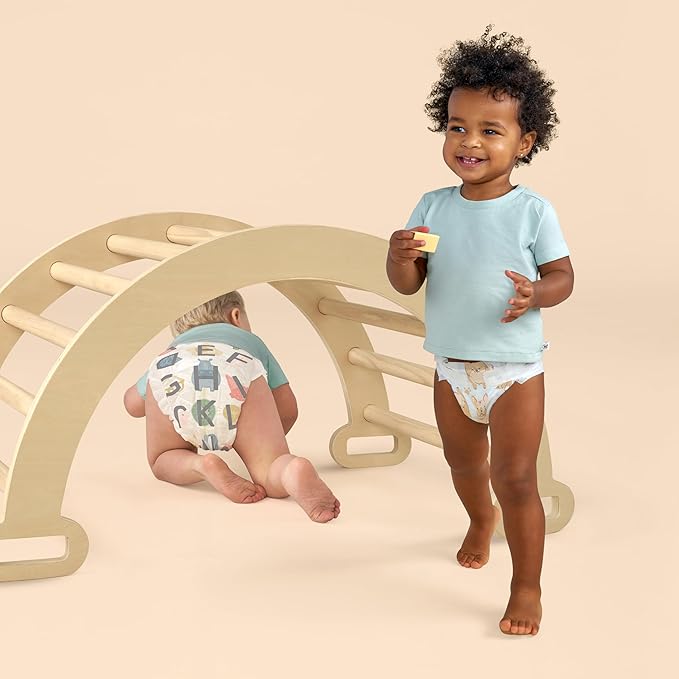 The Honest Company Comfort Dry Disposable Diapers for Sensitive Skin, Hypoallergenic, All The Letters + It's a Pawty, Super Club Box, Size 5 (27 lbs), 84 Count
