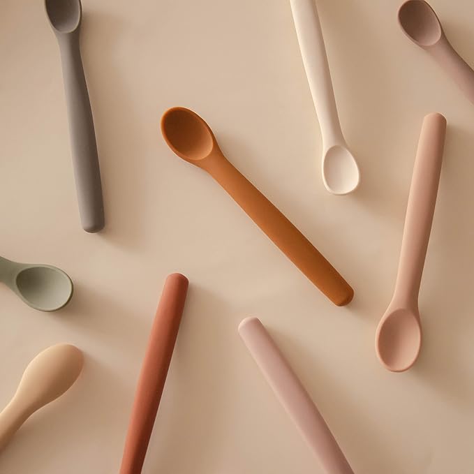 Moonkie Silicone Baby Spoons Set of 4, Toddler Spoons for Self Feeding 6 Months, Two Sizes Feeding Spoons for First Stage 4+ Months, Baby Utensils, Bendable, Chewproof & Boil-proof (Without Case)