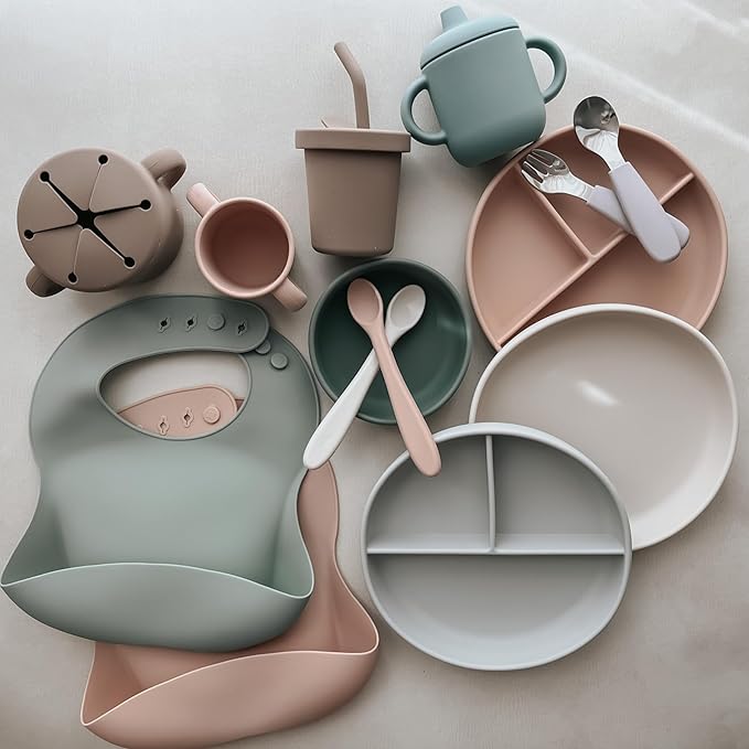 noüka Baby Feeding Bib | 100% Food-Grade Silicone | Comes With A Deep Pocket | Mess Proof & Soft | Dishwasher Friendly