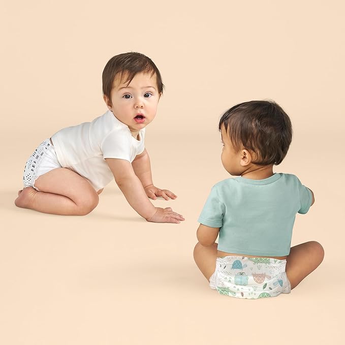 The Honest Company Comfort Dry Disposable Diapers for Sensitive Skin, Hypoallergenic, Barnyard Babies + Pattern Play, Super Club Box Size 2 (12–18 lbs), 124 Count