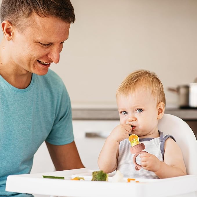 BIGSPINACH Baby Food Storage Containers & Teething Toys Set - Silicone Feeder Tray for Babies 3-18 Months, Breastmilk Popsicle Molds, Pacifier Holder