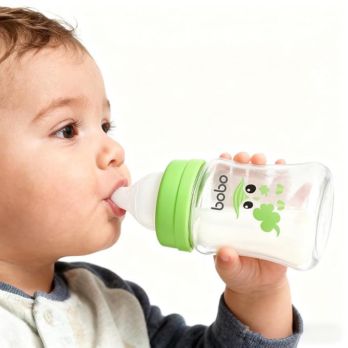 YOHKOH Glass Baby Bottles with Slow Flow Nipple, Newborn Anti-Colic Baby Bottles for 0+ Months, Wide Neck Feeding Bottle, Clear (Green, 5oz (Pack of 4))