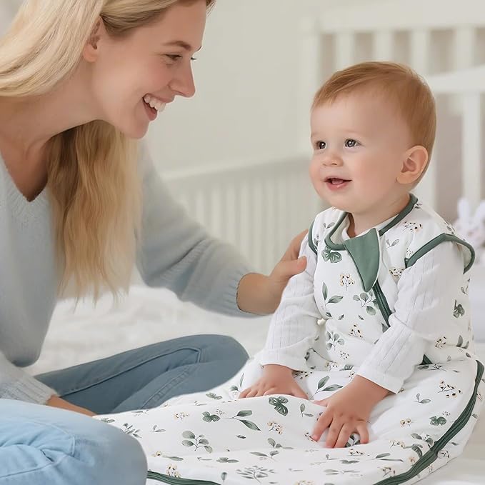 Mosebears Unisex Rayon Made from Bamboo Sleep Sack with 2-Way Zipper,2.5 Tog Baby Winter Sleep Sack(Plant,18-36 Months)