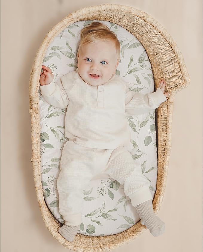 Konssy Muslin Bassinet Sheets for Baby Girl Boy, 2 Pack Soft Breathable Baby Bassinet Mattress Sheets Fit for Hourglass Oval Cradle, Moses Basket Rectangle Mattress (Green, Green Leaves)