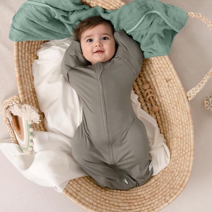MEXXI Swaddle Baby Sleep Sack With Arms Up, 2 Pack Baby Transitional Swaddle with Double Zipper, 0.5 TOG, 13-19 lbs, M