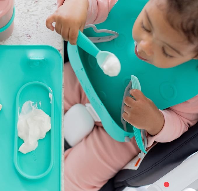 BUSY BABY Bungee Bib – Adjustable Silicone Bib with Pocket & Tether System for Mess-Free Meals with Babies & Toddlers