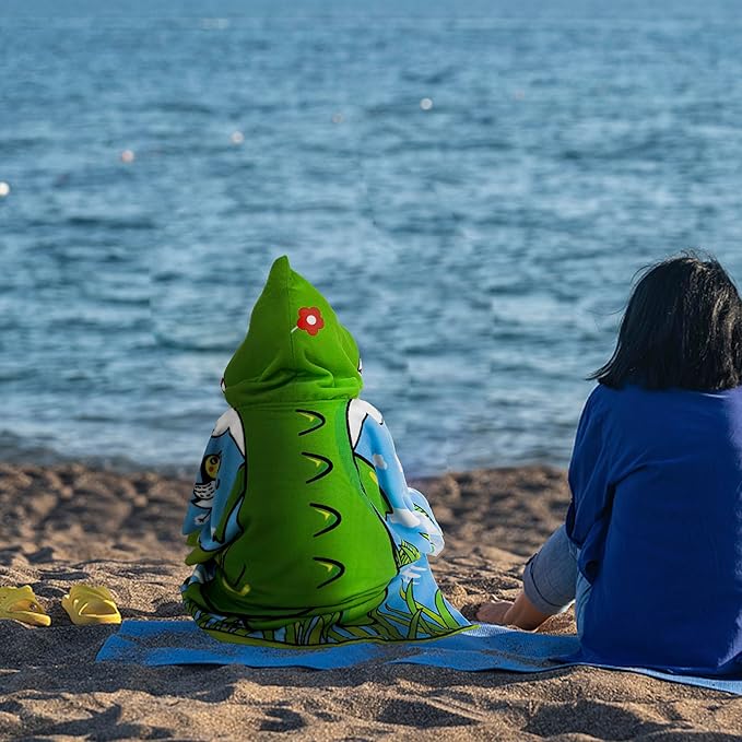 Hooded Kids Beach Towels - Toddler Bath Towel Girls Boys Swim Cover-ups for Ages 4 to 10 Kids Pool Towels Quick Dry Lightweight Soft Microfiber Poncho 30x30 with Bag (Green Alligator)