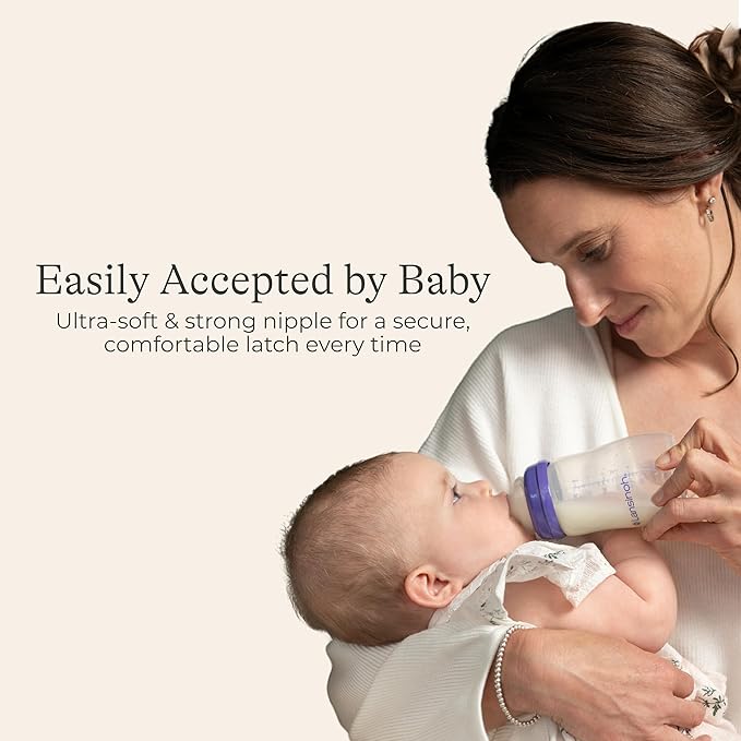 Lansinoh NaturalWave Newborn Gift Set – 4 Anti‑Colic 5 oz Bottles with Newborn XS Flow Nipples + 4 Breastfeeding 8 oz Bottles with M‑Flow Nipples 8 Pack Total