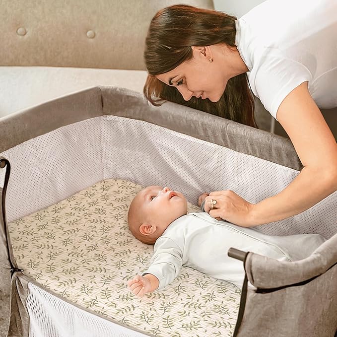 lulumoon Muslin Bassinet Sheets for Boys: Skin-Friendly Leaf Bedside Bassinet Sheets for Baby - Fitted for Bedside Sleeper Mattress