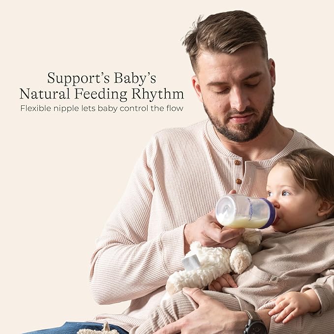 Lansinoh NaturalWave Newborn Gift Set – 4 Anti‑Colic 5 oz Bottles with Newborn XS Flow Nipples + 4 Breastfeeding 8 oz Bottles with M‑Flow Nipples 8 Pack Total
