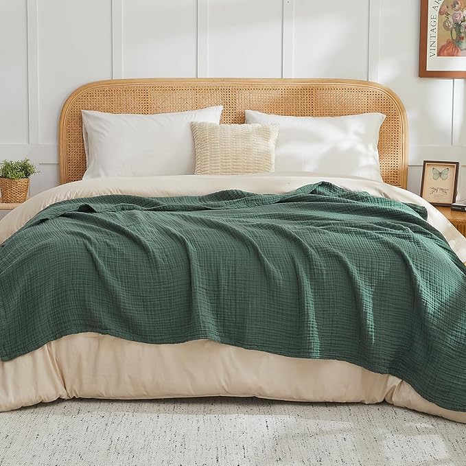 EMME Cotton Muslin King Blanket Big Oversized Bed Layering Bedspread Coverlet Breathable Gauze Soft Lightweight Blankets (Forest Green, 120"x94")