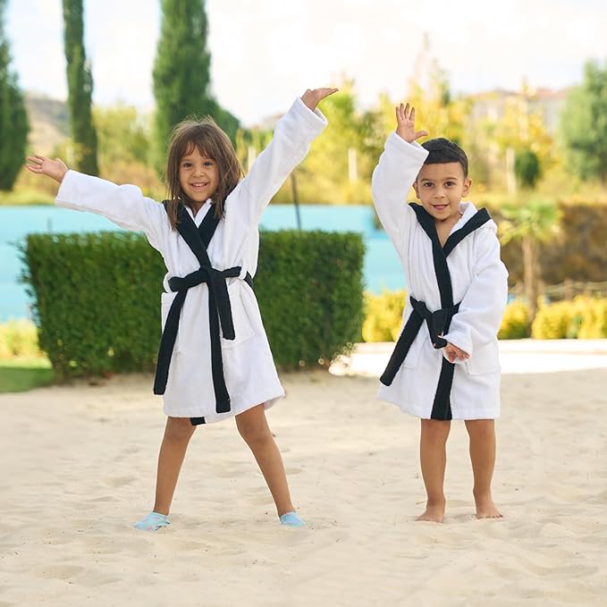 BAGNO MILANO Kids Organic Turkish Cotton Hooded Beach Cover-Up Towel, GOTS Certified, for Boys and Girls (Panda White, 3-4 Years)