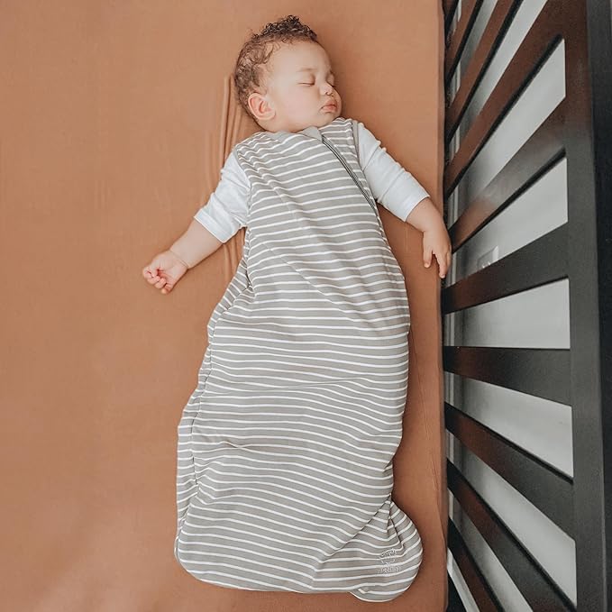 Woolino Merino Wool and Organic Cotton Baby Sleep Bag - 4 Season Classic Sleep Sack - Two-Way Zipper Sleeping Bag for Toddler - 18-36 Months - Birch Gray